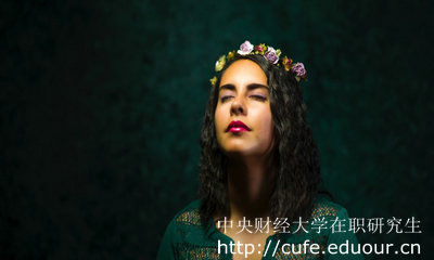 中央財經(jīng)大學(xué)一月聯(lián)考在職研究生考試難嗎？